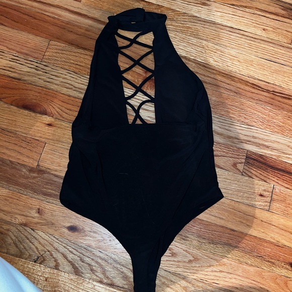 Fashion Nova body suit - Picture 2 of 3